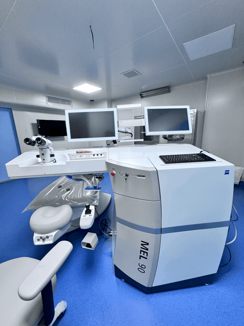 ZEISS MEL 90 excimer laser system used for LASIK and surface-ablation vision correction